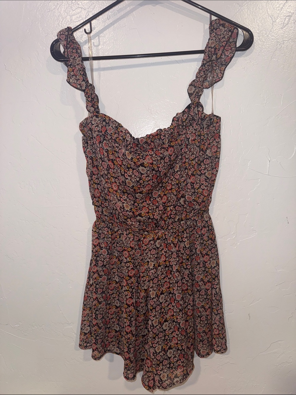 Floral Ruffle-Strap Summer Romper - Black/Multi